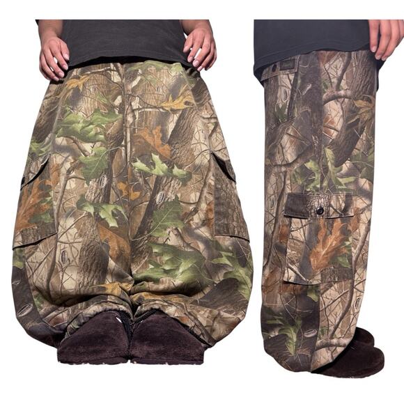 Baggy Fit y2k Realtree 46x23 Skater Grunge Punk Camo Pants Style - Picture 1 of 10